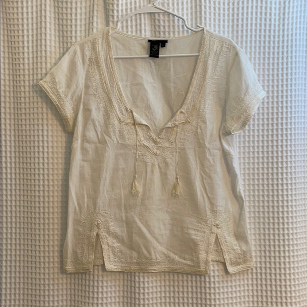 Vintage BCBG white peasant shirt